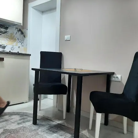 Apartment Sweet Dreams 4